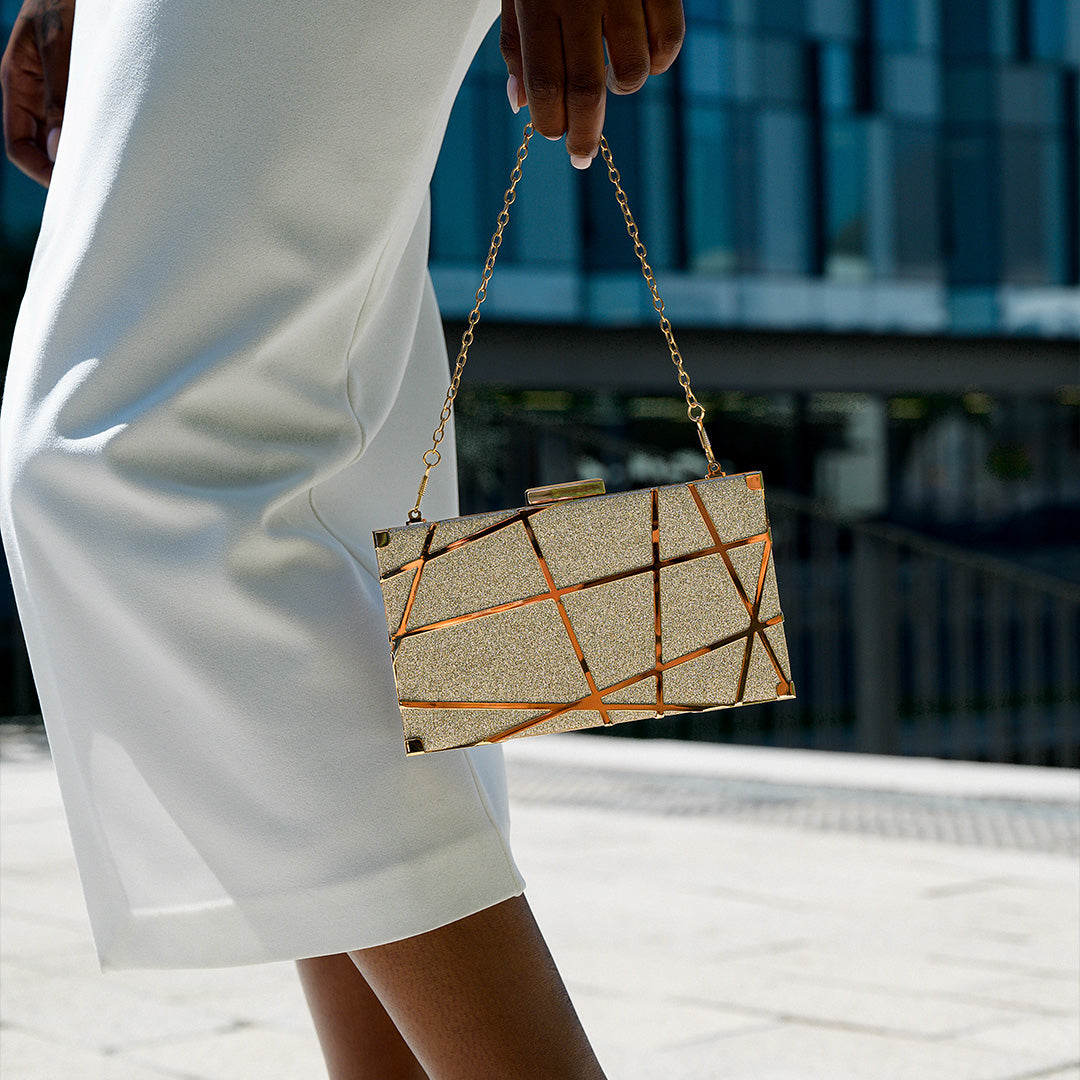Aurum Geometric Glimmer Clutch – FIORENE