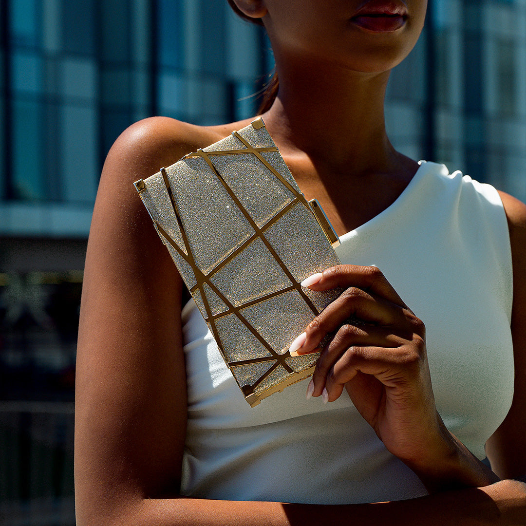 Aurum Geometric Glimmer Clutch – FIORENE
