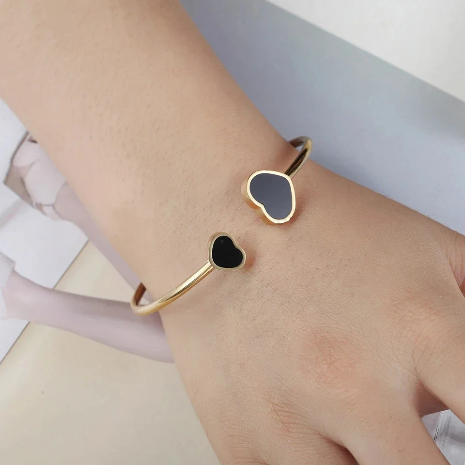 Noire Duet Heart Bracelet – FIORENE