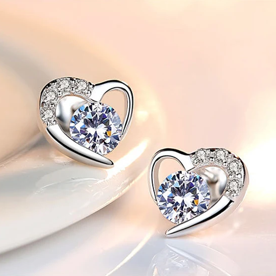 Eterna Embrace Love Stud Earrings - FIORENE