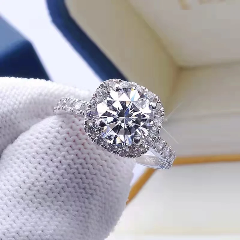 Radiant Square Ring - FIORENE