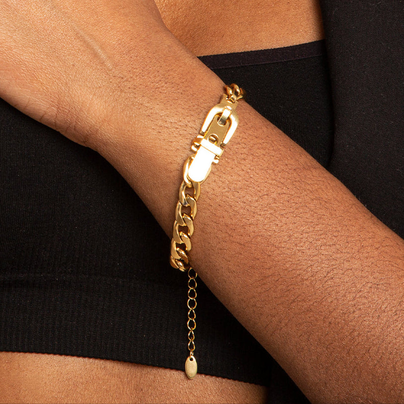 Golden Buckle Chain Set – FIORENE