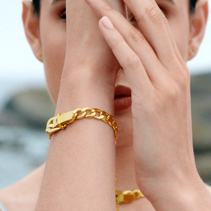 Golden Buckle Chain Set – FIORENE