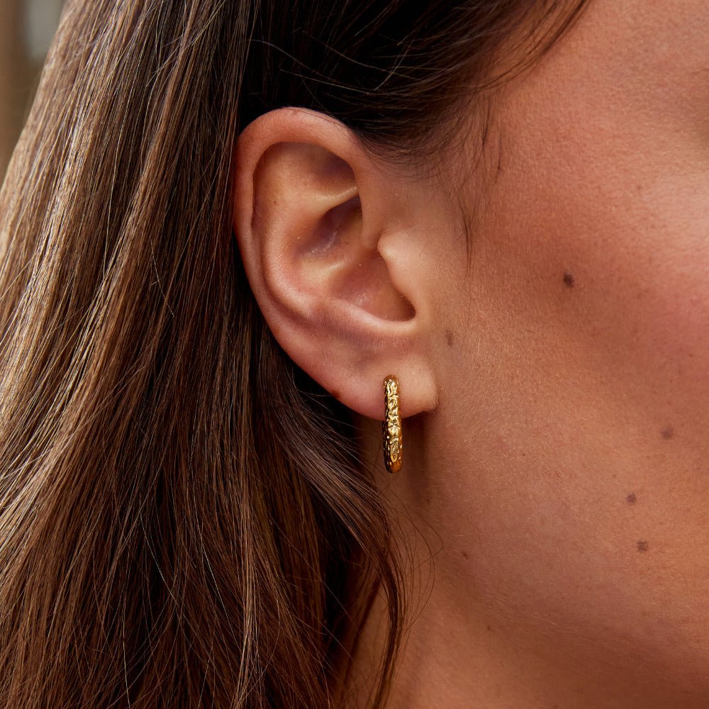 Hammered U-Link Earring – FIORENE