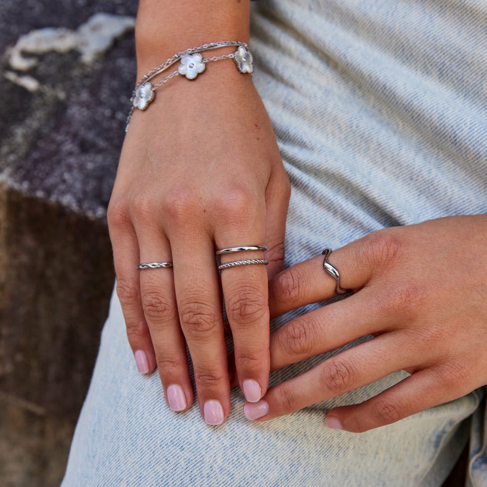 Silver Twisted Duo Ring – FIORENE