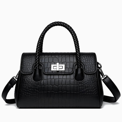 Merlot Woven Shoulder Bag – FIORENE