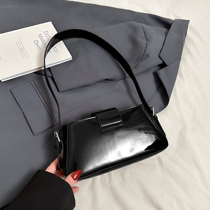 Patented Charm Shoulder Bag - FIORENE.