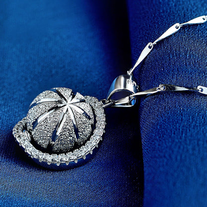 Galaxia Sphere Pendant – FIORENE