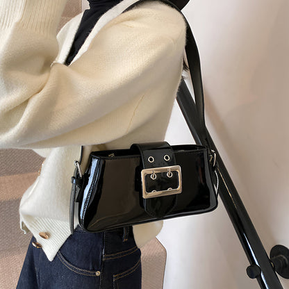 Patented Charm Shoulder Bag - FIORENE.