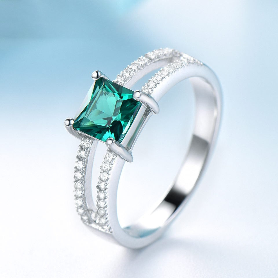 Verdelle Princess Cut Ring - FIORENE