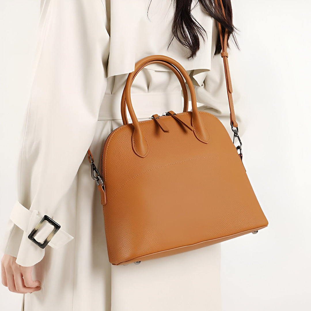 Noir Grace Dome Shoulder Bag – FIORENE