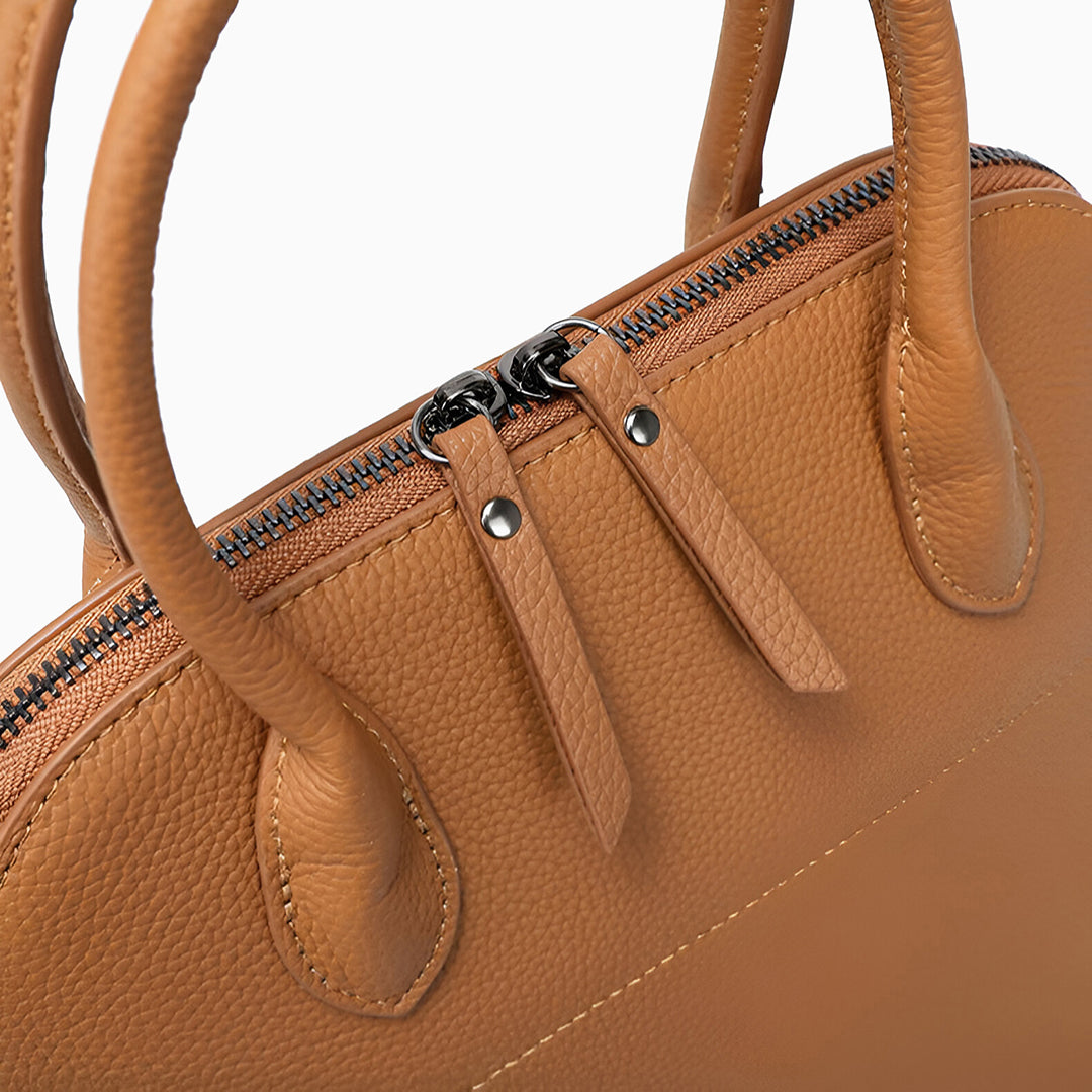 Noir Grace Dome Shoulder Bag – FIORENE