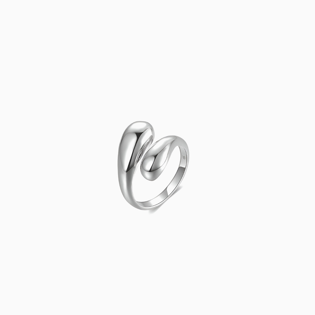 Fluid Embrace Ring – FIORENE