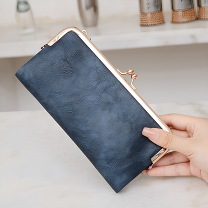 Velvet Noir Kisslock Wallet – FIORENE