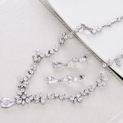 Celestial Blossom Necklace Set – FIORENE