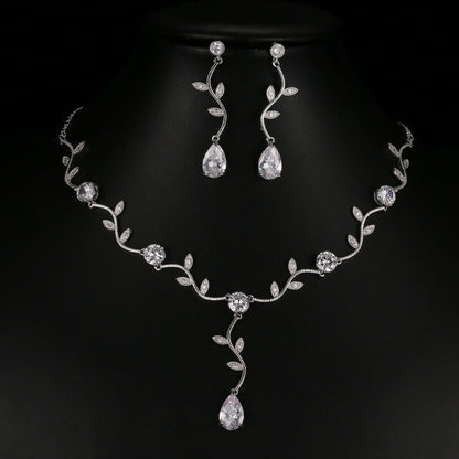 Golden Blossom Necklace Set – FIORENE
