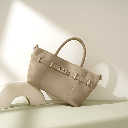 Chic Lock Handbag - FIORENE