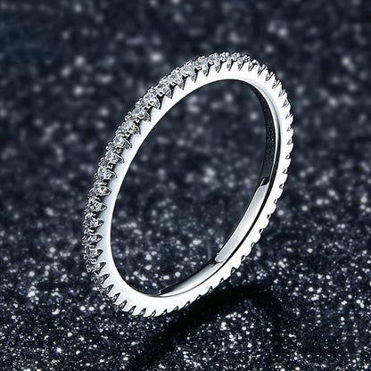 Radiant Elegance Heart Ring - FIORENE