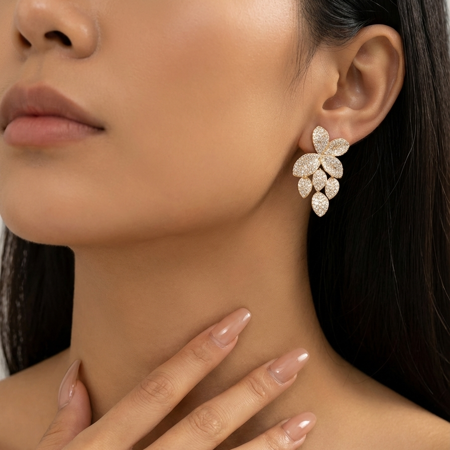 Elara Leaf Earrings – FIORENE