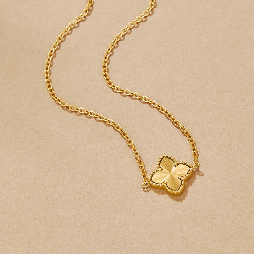 Sovereign Clover Necklace – FIORENE