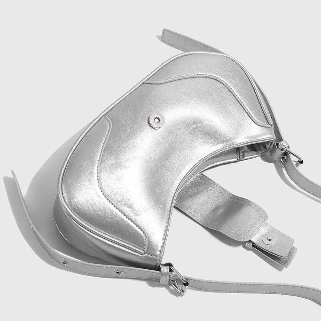 Silver Buckle Curve Shoulder Bag – FIORENE