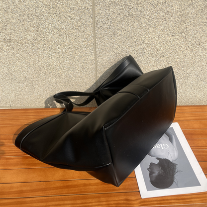 V-Cut Sleek Leather Tote Bag – FIORENE
