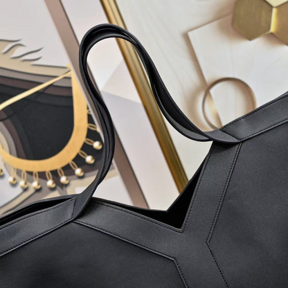 V-Cut Sleek Leather Tote Bag – FIORENE