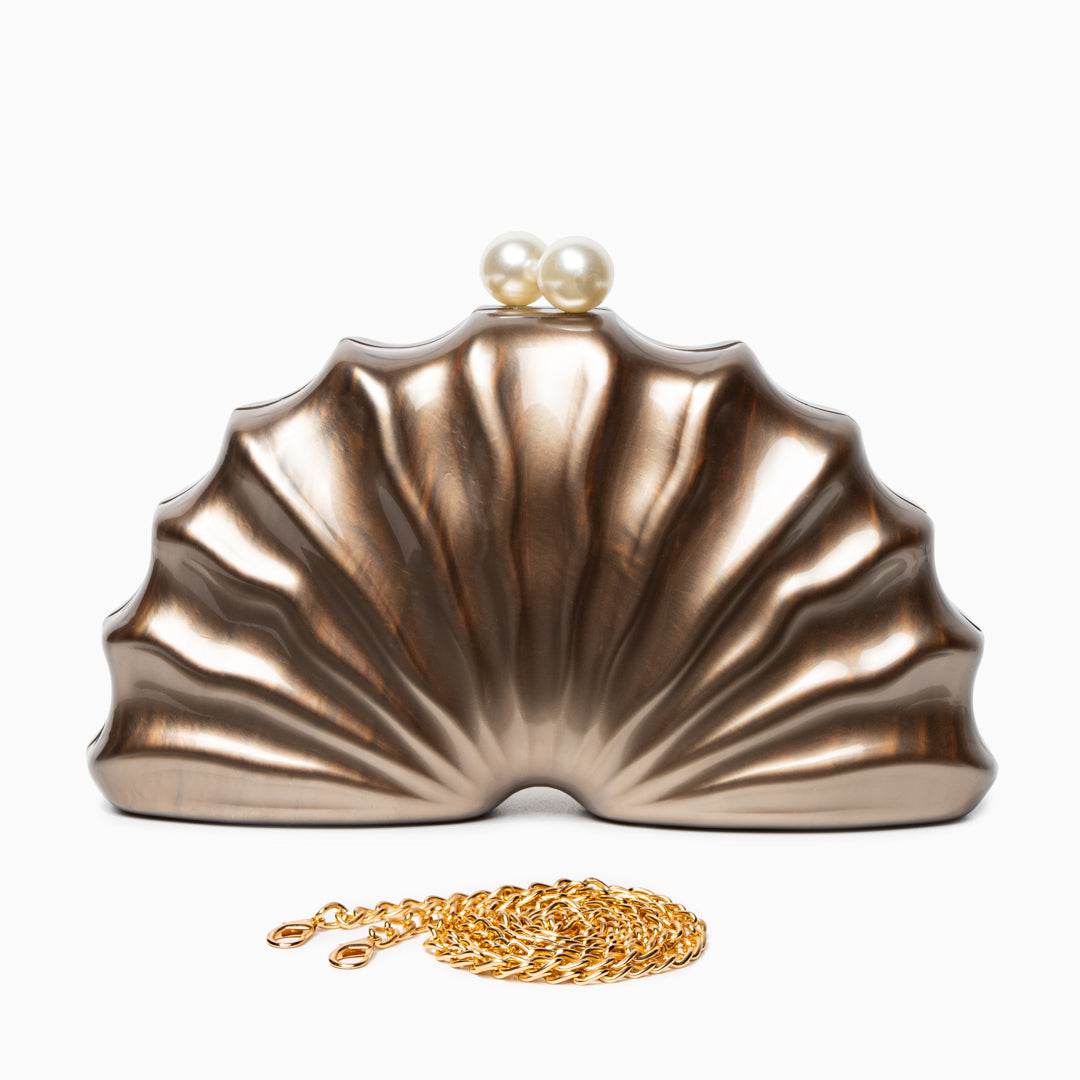 Pearl Radiance Shell Clutch – FIORENE
