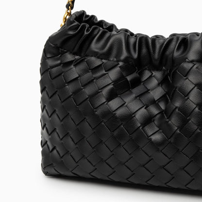 Crimson Lattice Chain Shoulder Bag – FIORENE