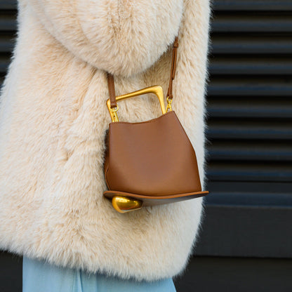 Golden Curve Handbag – FIORENE