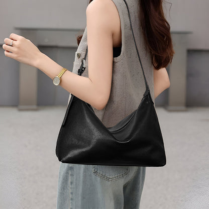 Merlot Crescent Shoulder Bag – FIORENE