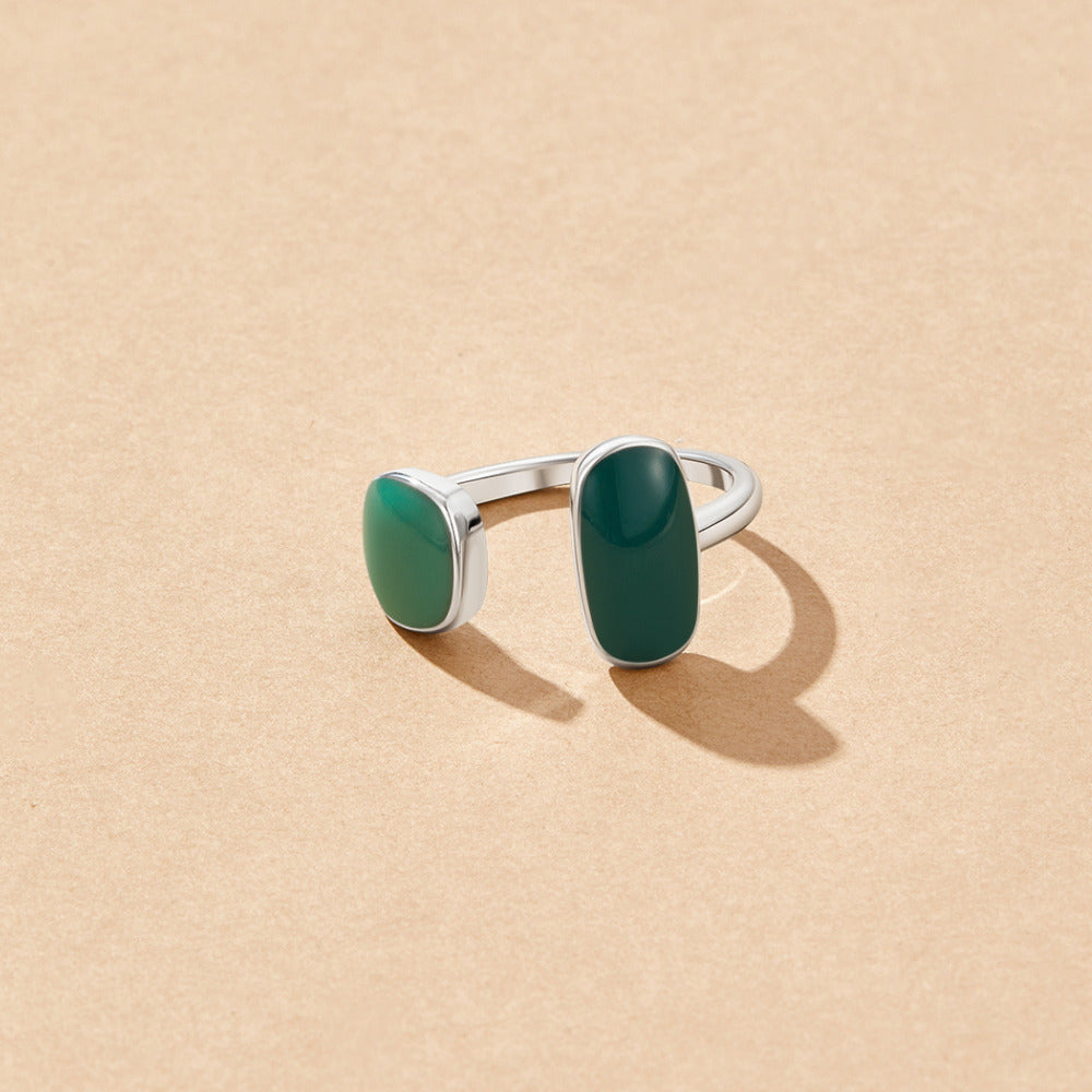 Arctic Duo Emerald Ring – FIORENE