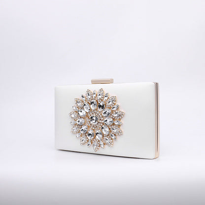 Clara Radiance Crystal Clutch – FIORENE