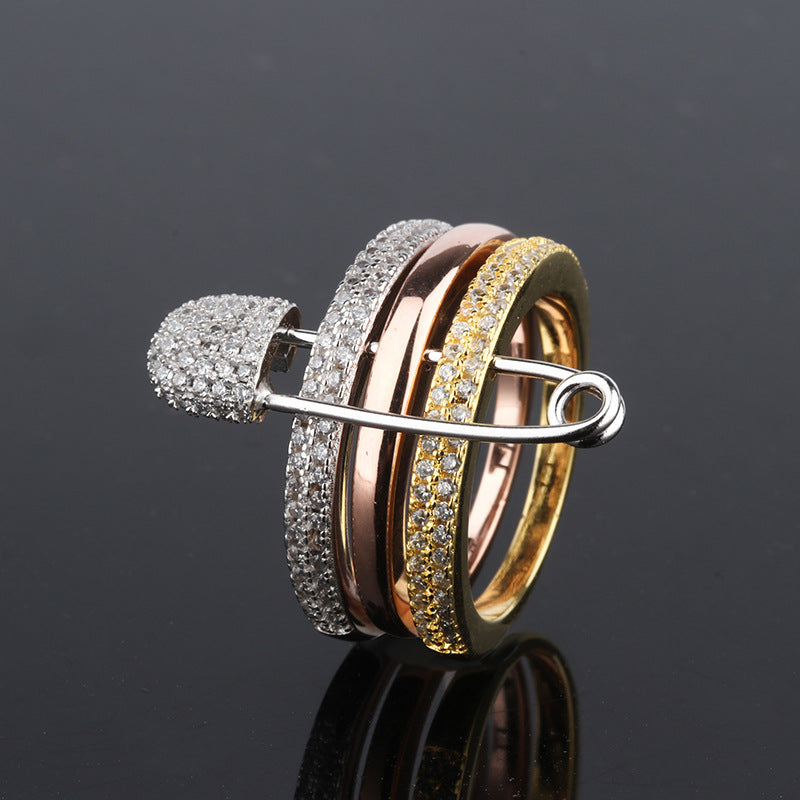 Lucente Shield Ring – FIORENE