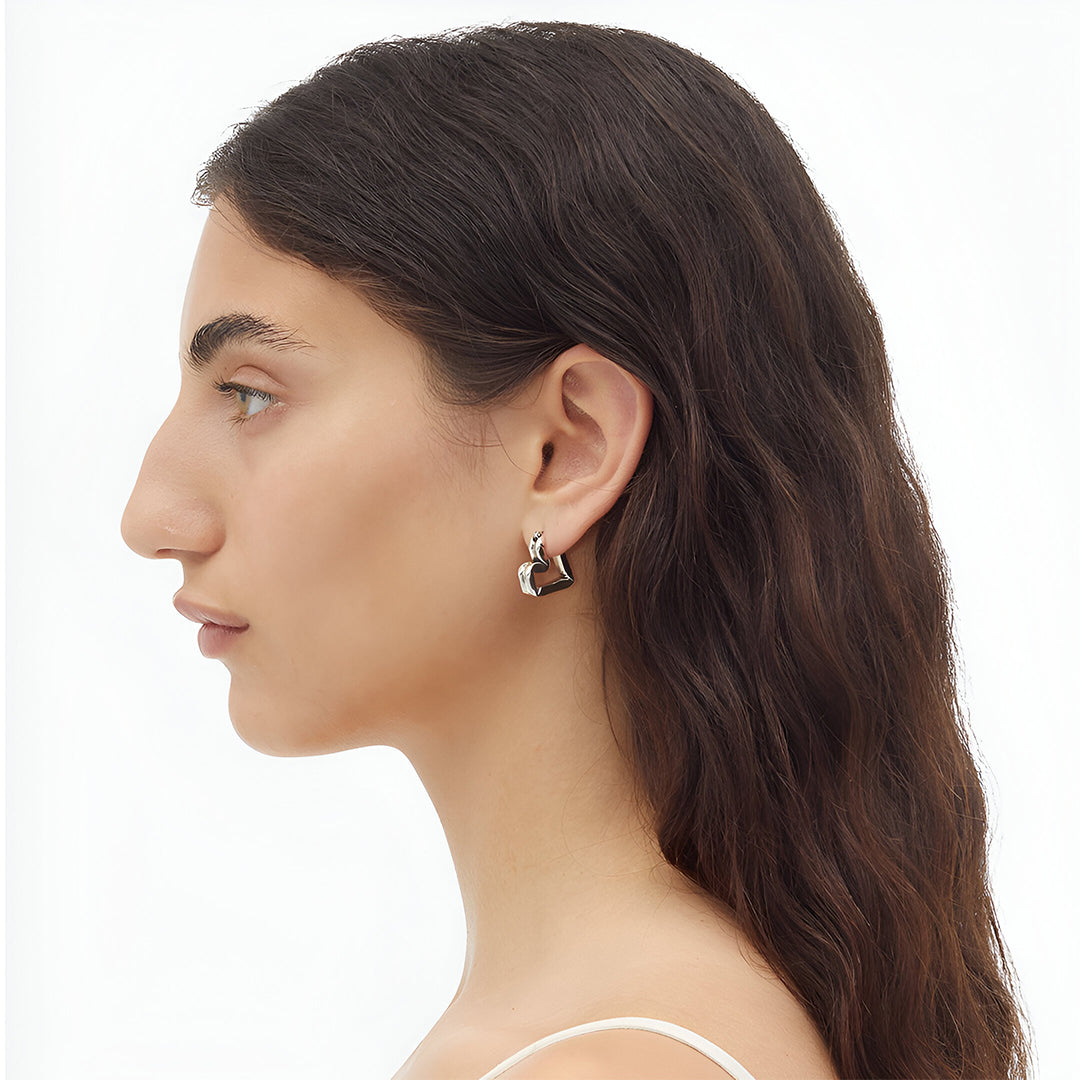 Golden Heartline Earrings – FIORENE