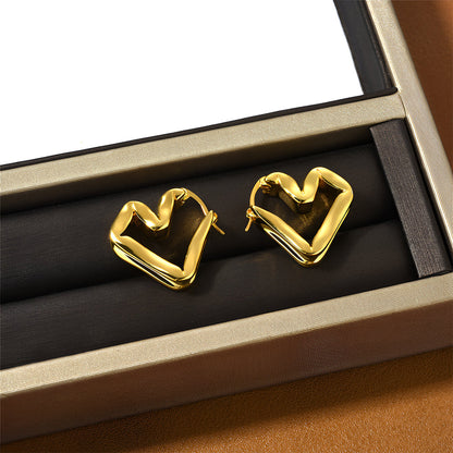 Golden Heartline Earrings – FIORENE