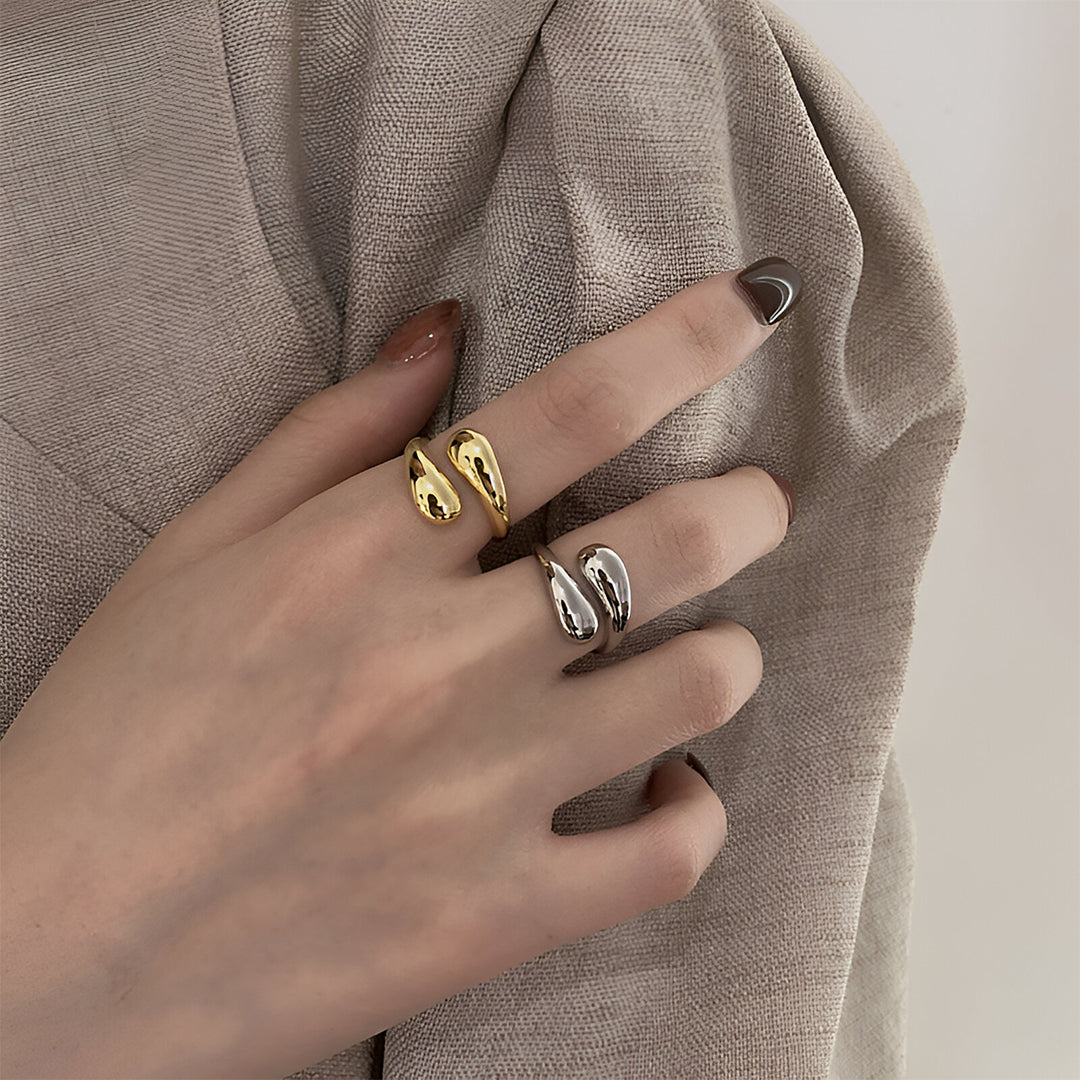 Fluid Embrace Ring – FIORENE
