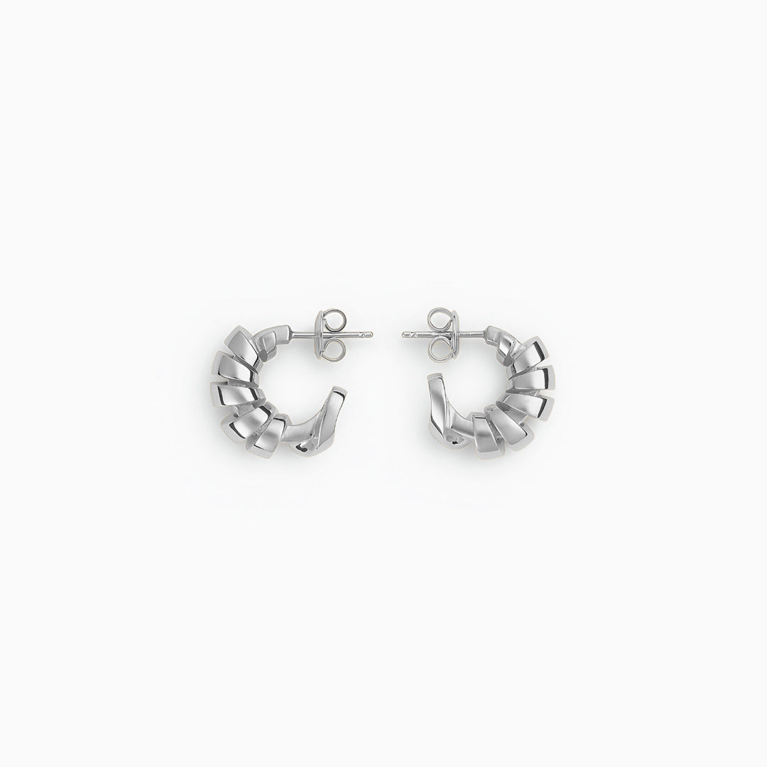 Golden Ribbon Hoops – FIORENE