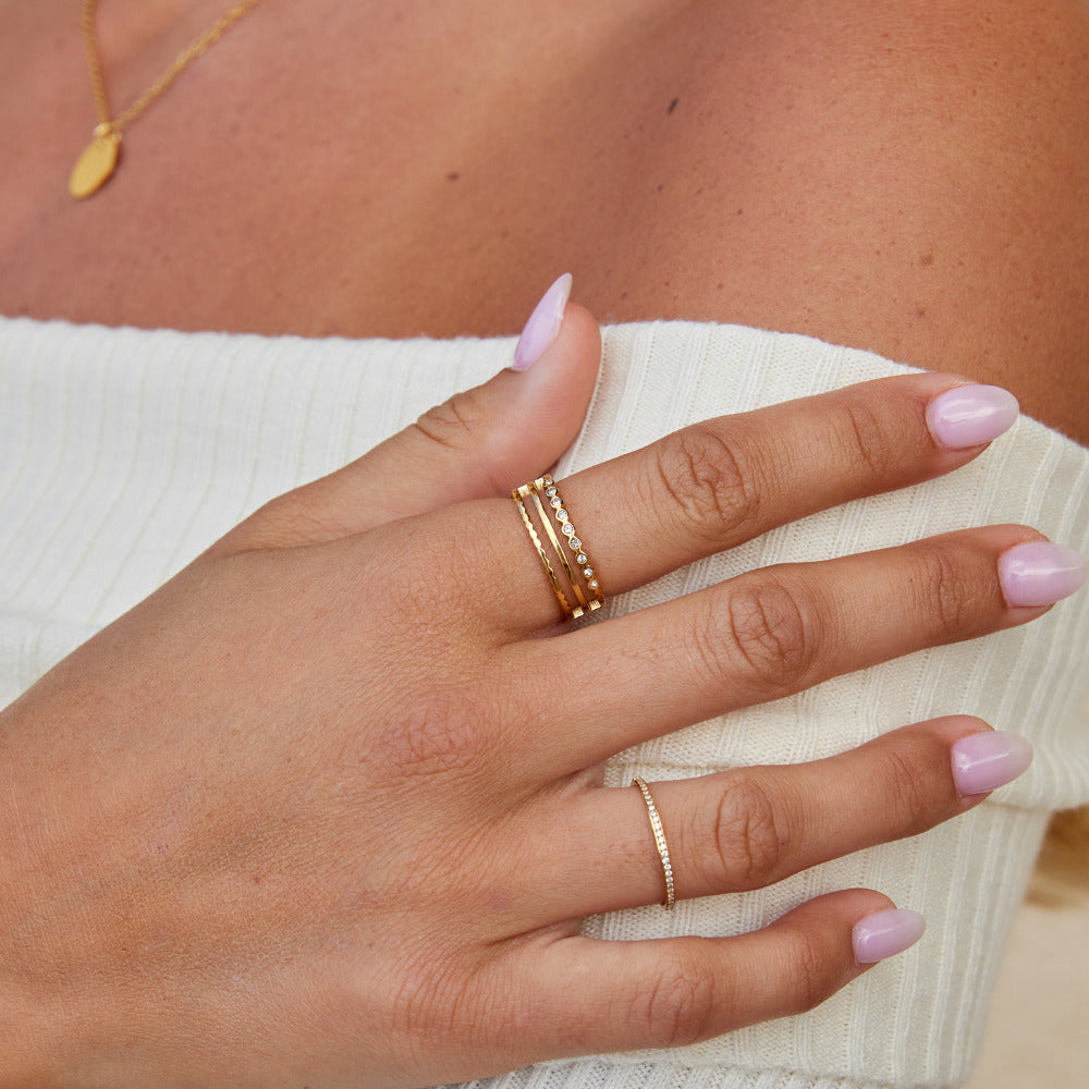 Triple Texture Crystal Ring – FIORENE