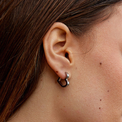 Arctic Infinite Heart Earring – FIORENE