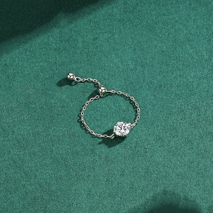 Lunaria Solitaire Chain Ring - FIORENE