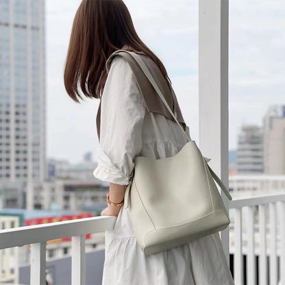 Ebony Curve Tote Bag – FIORENE