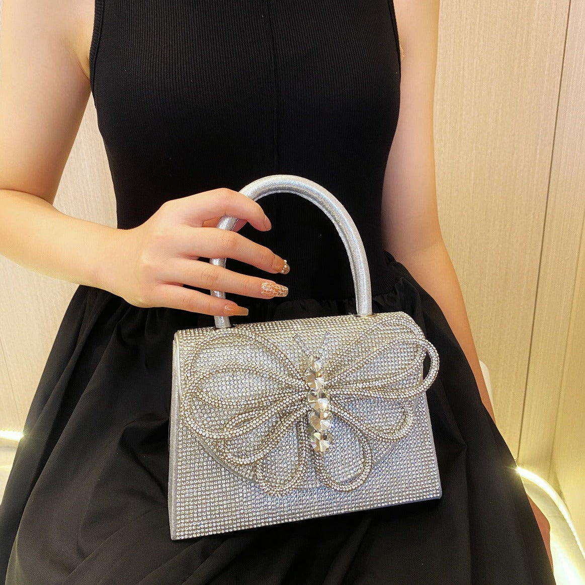 Crystal Bow Handbag – FIORENE