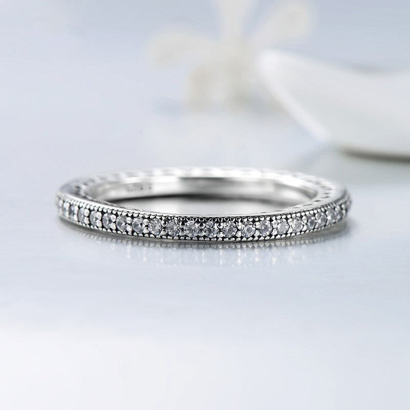 Eternal Sparkle Heart Ring – FIORENE