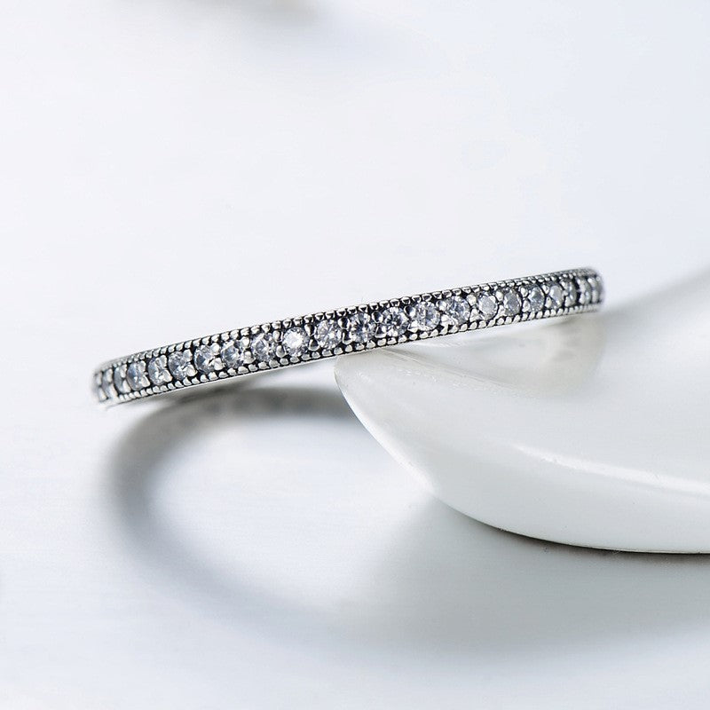 Eternal Sparkle Heart Ring – FIORENE