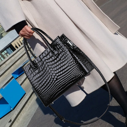 Ebony Croco Gloss Shoulder Bag – FIORENE