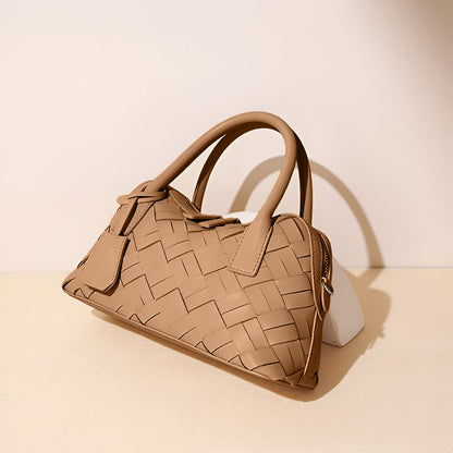 Caramel Weave Barrel Bag – FIORENE