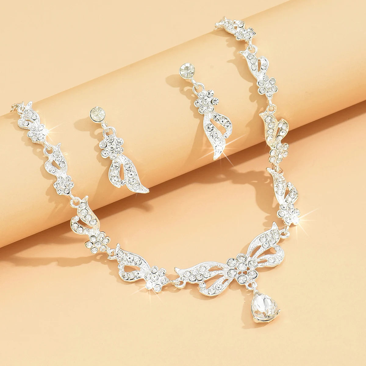 Swirling Teardrop Set – FIORENE