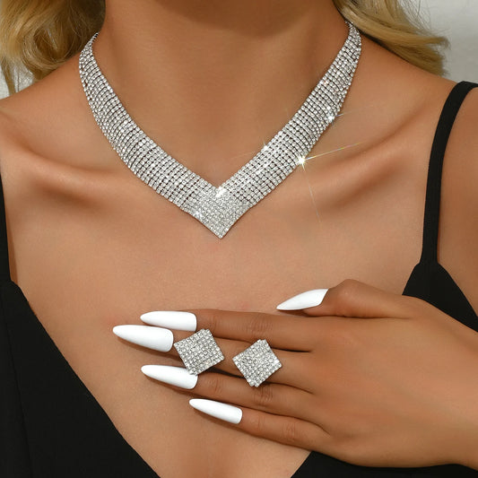 Crystal V-Shape Set – FIORENE