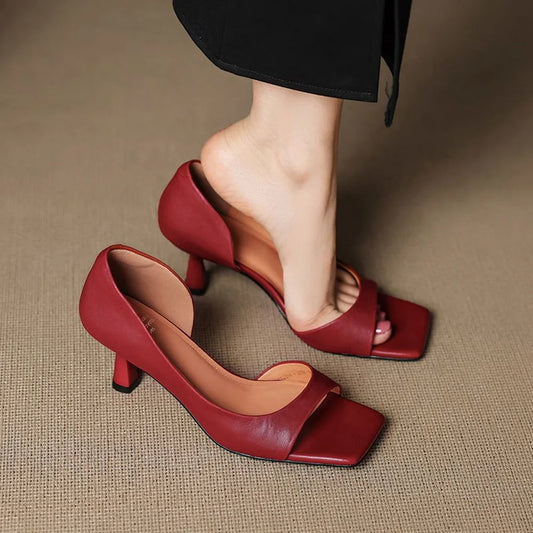 Crimson Grace Square Heels - FIORENE